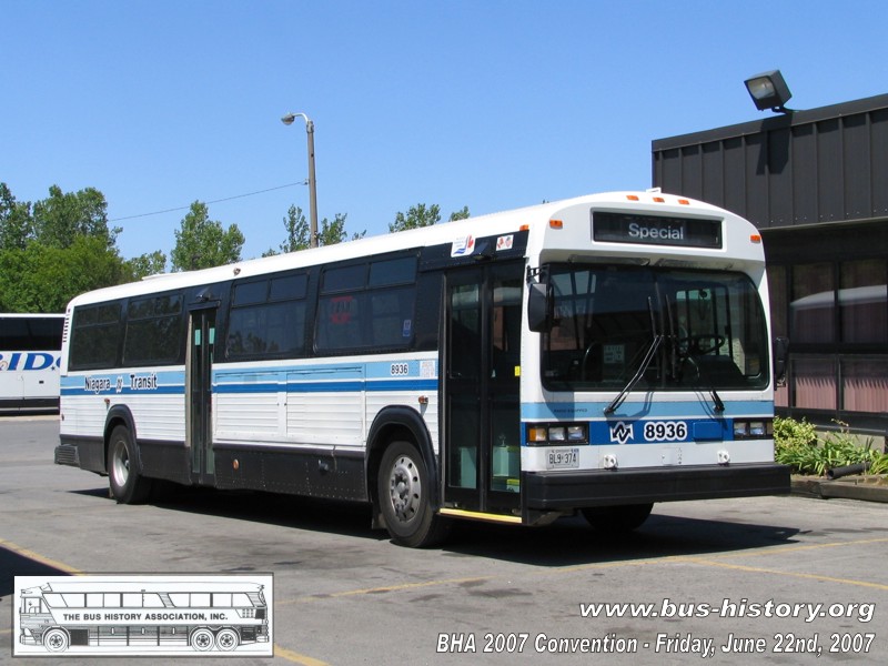 Niagara Transit 8936 - 22JUN07