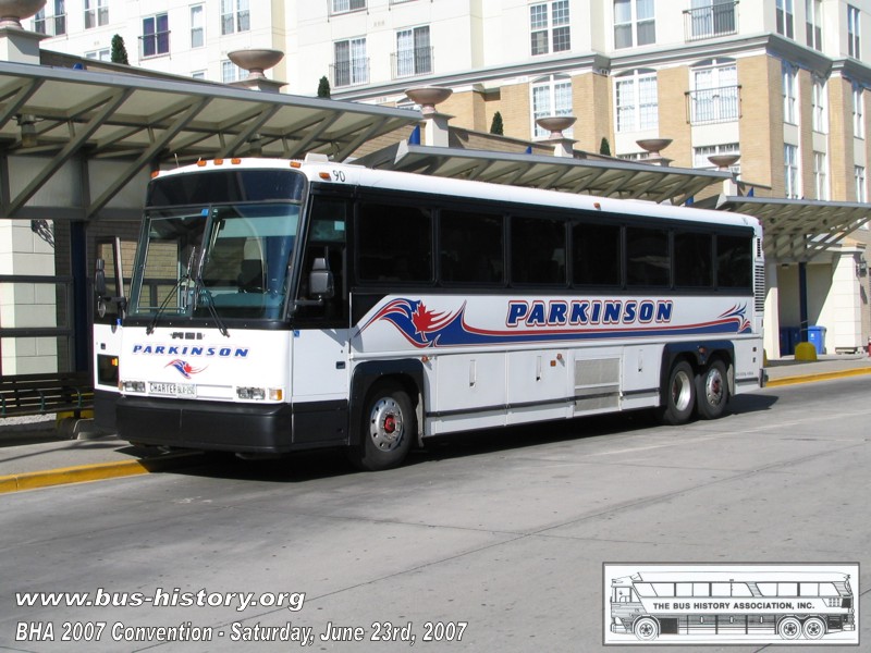 Parkinson Coach Lines 90 at Hamilton GO - 23JUN07