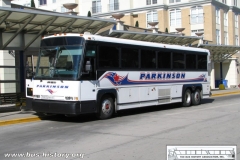 Parkinson Coach Lines 90 at Hamilton GO - 23JUN07